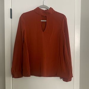 DO+BE NWT Cut Out Blouse